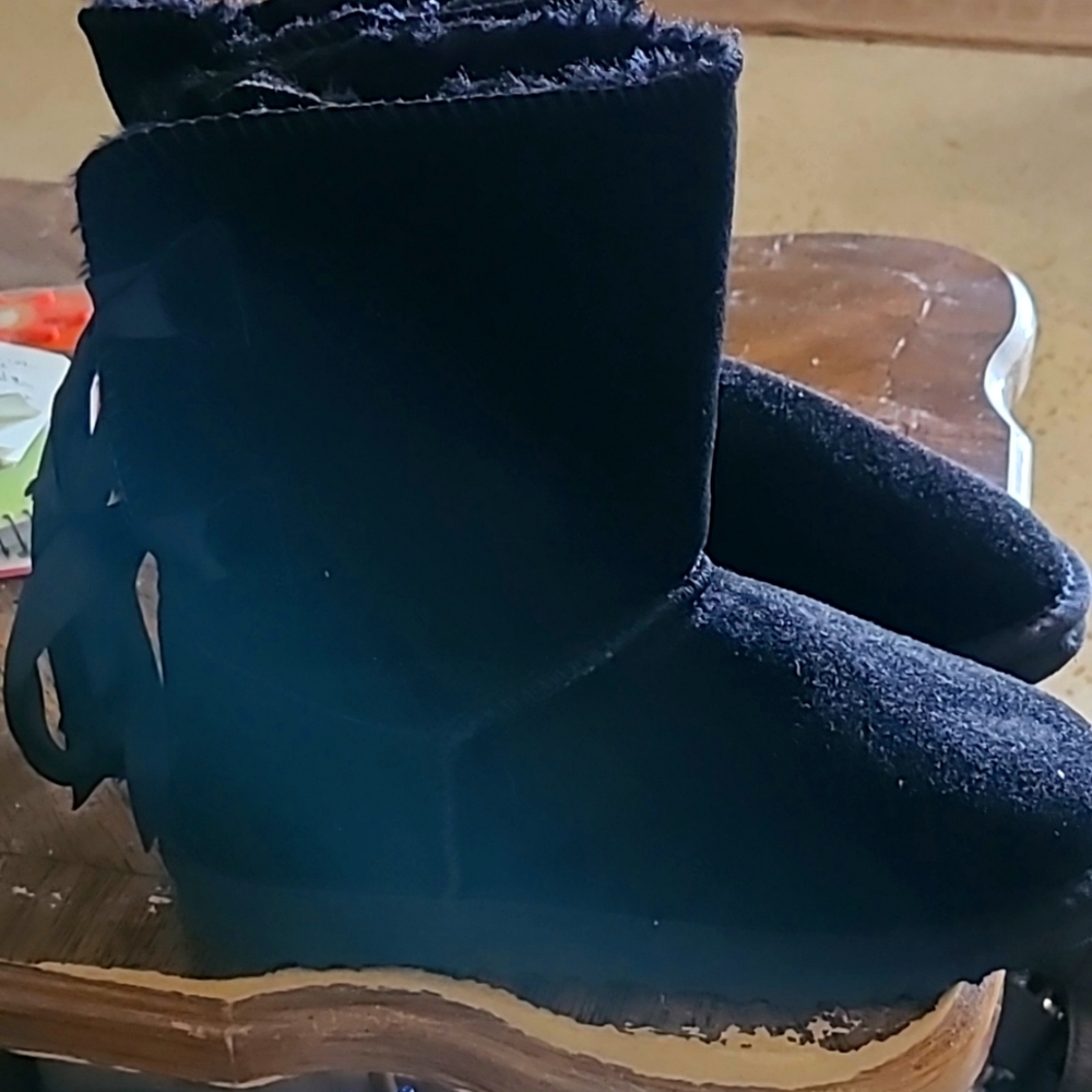 UGG boots never worn